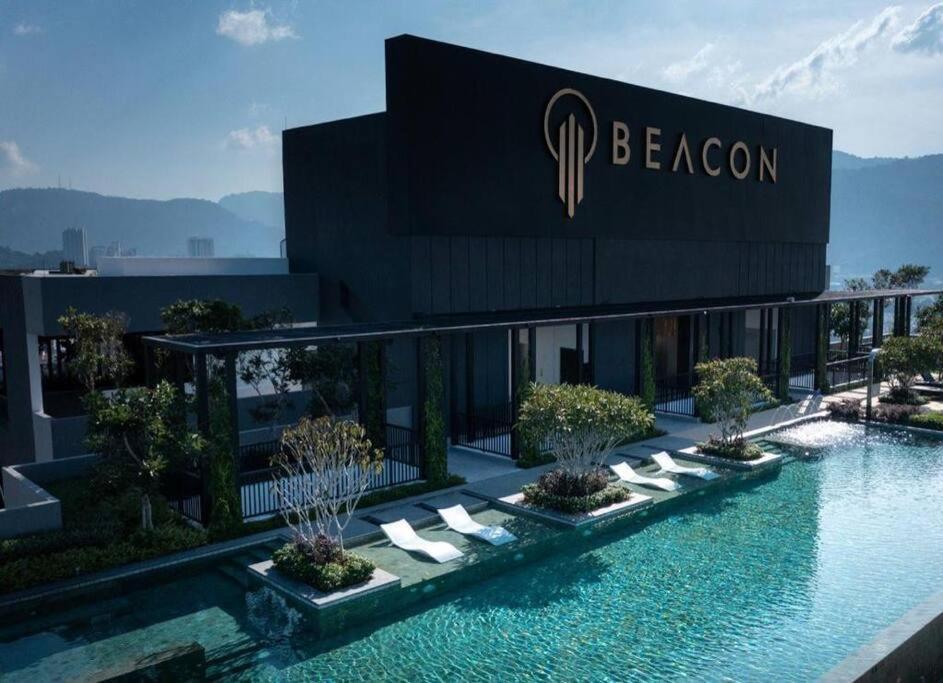 13A Beacon Executive Suites #Rooftoppool #Luxurysuites George Town Exteriör bild